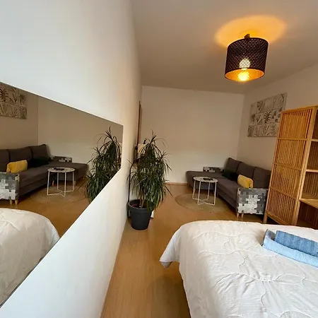 Apartment Richie Near Aquapark Prag
