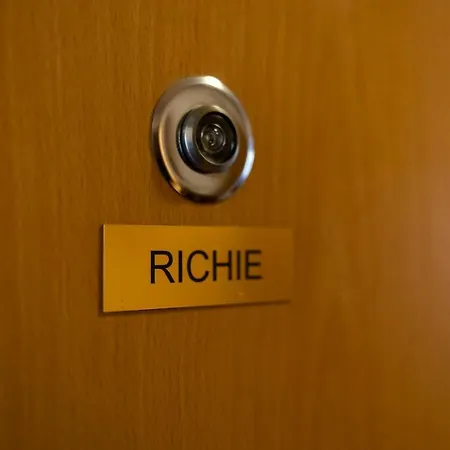 Richie Near Aquapark * Prague